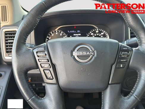 Used 2023 Nissan Frontier SV w/ SV Convenience Package RWD image 14