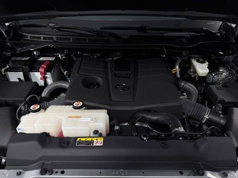 Used 2023 Toyota Tundra Limited image 14