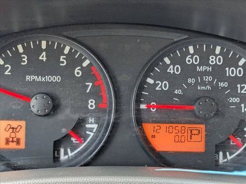 Used 2016 Nissan Frontier SV AWD/4WD image 11