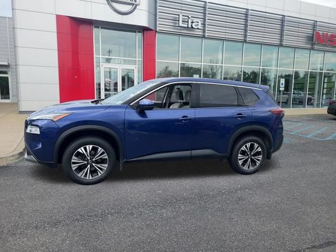 Used 2021 Nissan Rogue SV AWD/4WD image 7