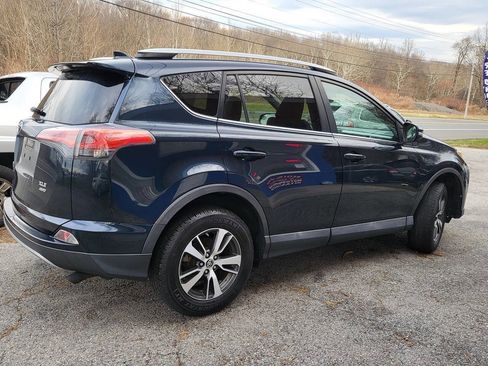 Used 2017 Toyota RAV4 XLE w/ All Weather Liner Package image 10