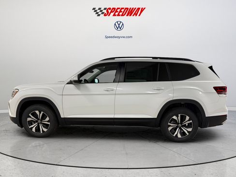 New 2026 Volkswagen Atlas SE image 4