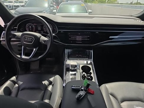 Used 2023 Audi Q8 Premium Plus AWD/4WD image 9