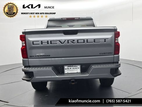 Used 2026 Chevrolet Silverado 1500 Custom w/ LPO, Dark Essentials Package AWD/4WD image 7