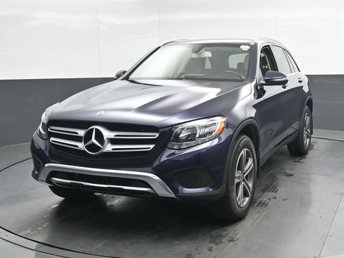 Used 2019 Mercedes-Benz GLC 300 4MATIC image 6
