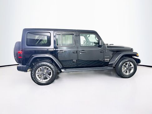 Used 2021 Jeep Wrangler Unlimited Sahara AWD/4WD image 10