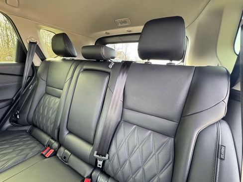 Certified 2024 Nissan Rogue Platinum w/ Platinum Premium Package image 25