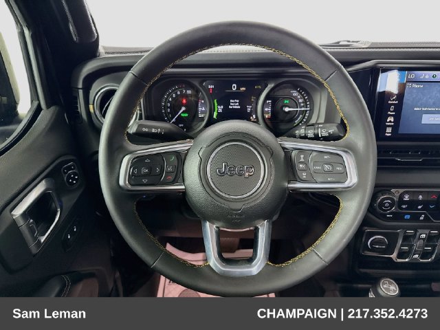 Used 2024 Jeep Wrangler Unlimited Sahara AWD/4WD image 11