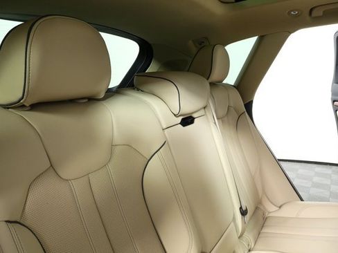 Used 2023 Audi Q5 2.0T Prestige w/ Prestige Package image 23