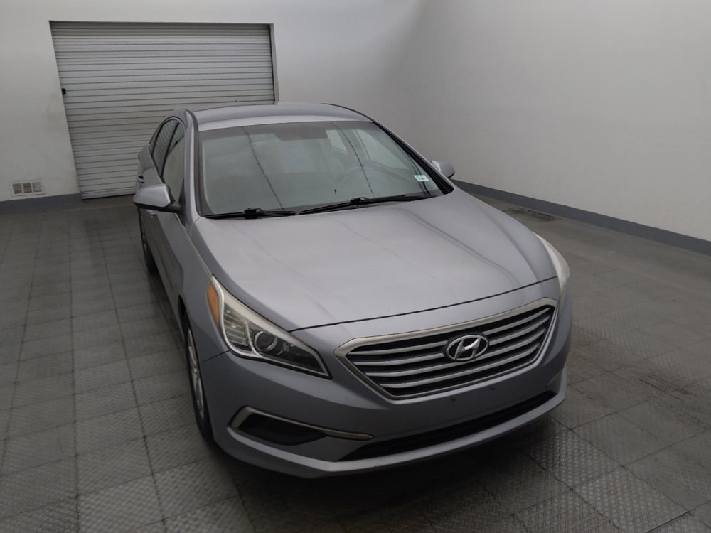 Used 2017 Hyundai Sonata SE FWD image 14
