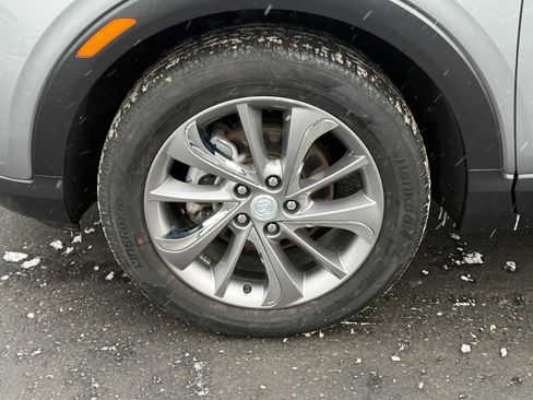 Used 2023 Buick Encore GX Essence w/ Experience Buick Package image 10