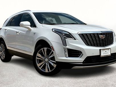 New 2025 Cadillac XT5 Premium Luxury w/ Technology Package