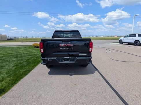 Used 2020 GMC Sierra 1500 Elevation AWD/4WD image 7