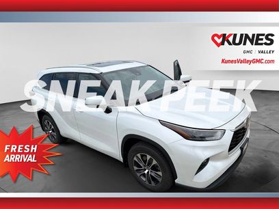 Used 2022 Toyota Highlander XLE