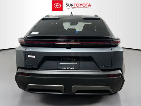 New 2026 Toyota C-HR AWD/4WD image 5