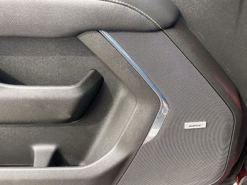 Used 2021 Chevrolet Tahoe Premier w/ Premium Package image 21