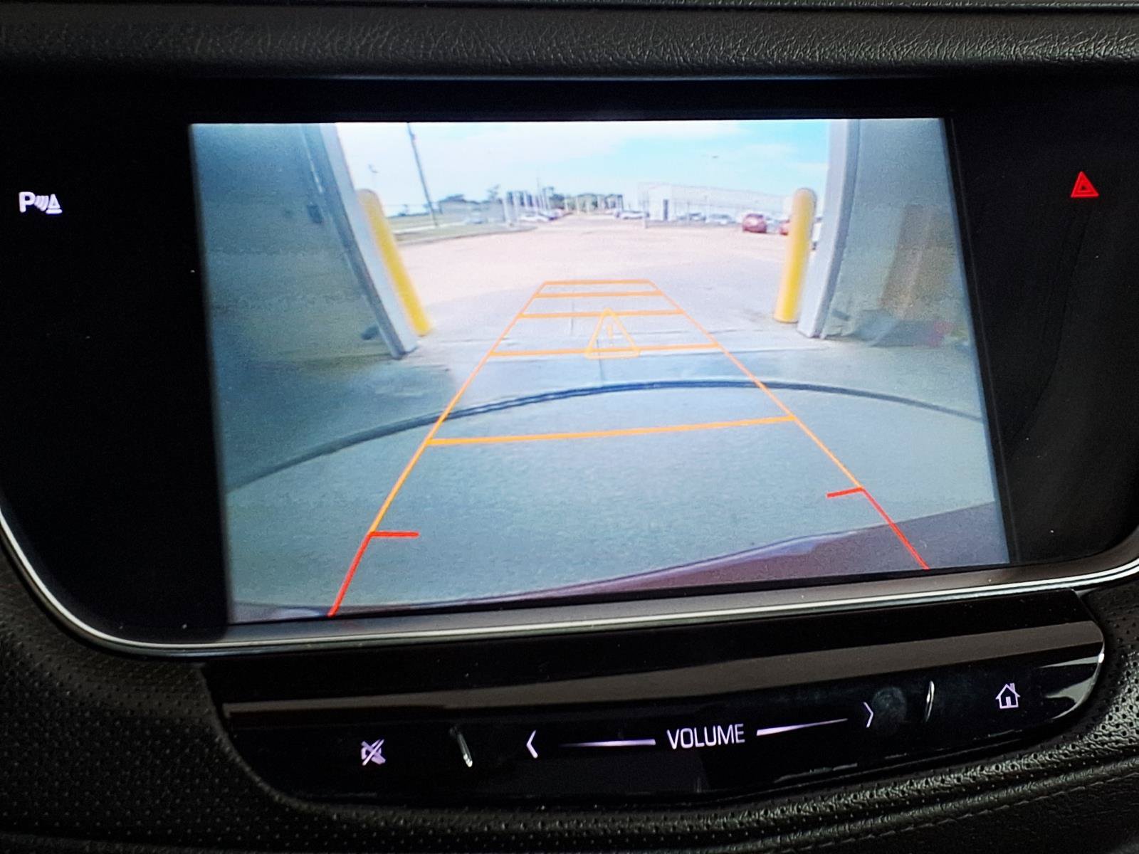 Used 2017 Cadillac XT5 Luxury w/ Driver Awareness Package FWD image 23