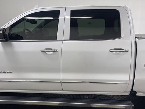 Used 2018 GMC Sierra 1500 Denali AWD/4WD image 14