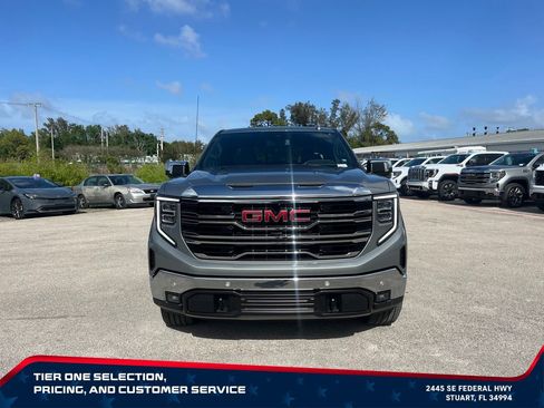 New 2026 GMC Sierra 1500 SLT w/ SLT Premium Plus Package AWD/4WD image 3