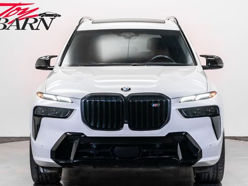 Used 2024 BMW X7 M60i w/ Executive Package image 8
