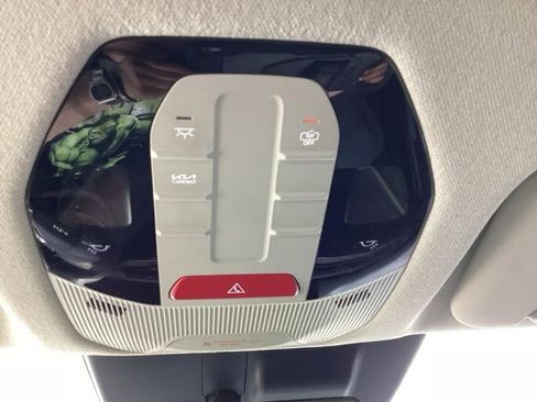 Used 2025 Kia K4 FWD image 19