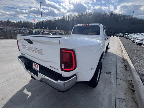 Used 2025 RAM 3500 Big Horn image 3