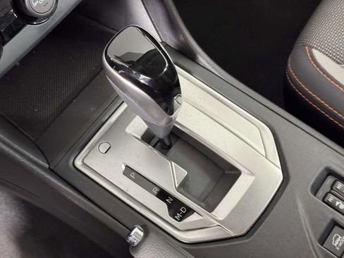 Used 2018 Subaru Crosstrek 2.0i Premium AWD/4WD image 30