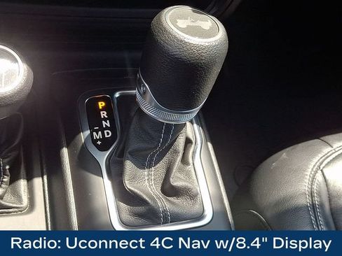 Used 2021 Jeep Wrangler Unlimited Sahara AWD/4WD image 13