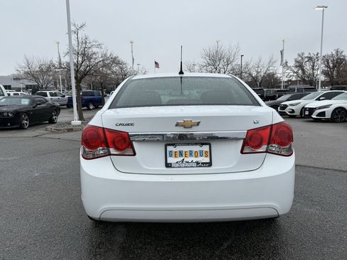 Used 2011 Chevrolet Cruze LT image 6