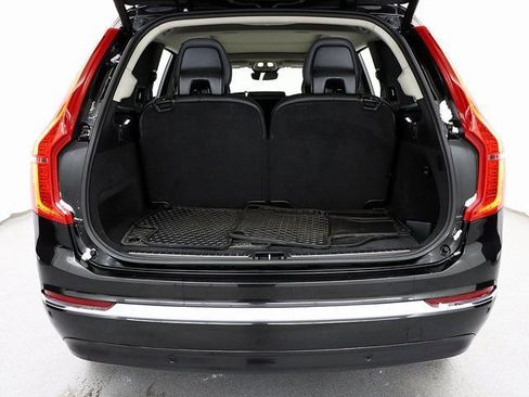 Used 2024 Volvo XC90 B5 Plus image 30