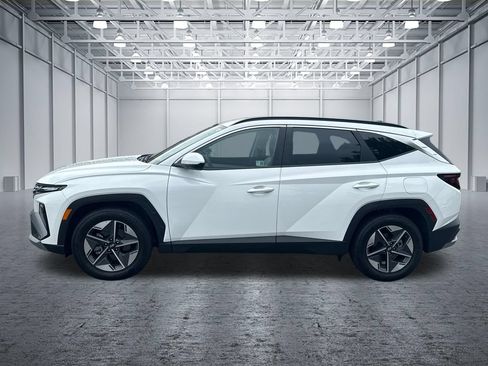 Used 2025 Hyundai Tucson SEL FWD image 4