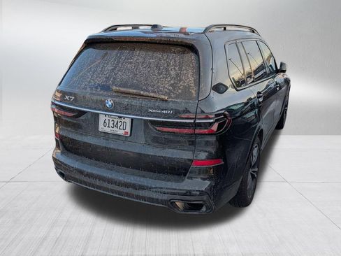 Used 2023 BMW X7 xDrive40i w/ Executive Package image 5