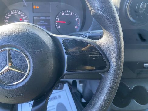 Used 2021 Mercedes-Benz Sprinter 2500 w/ Driver Convenience Package image 17