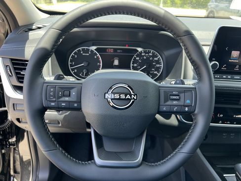 New 2026 Nissan Rogue Dark Armor FWD image 8