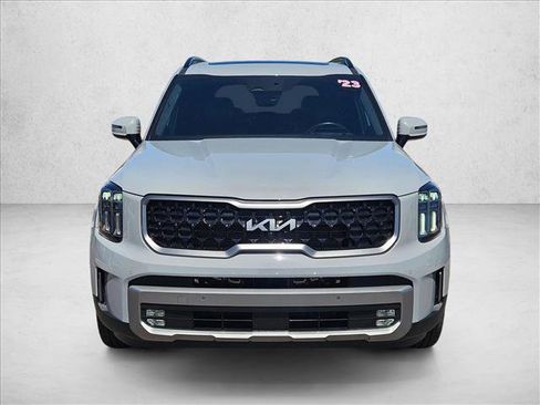 Used 2023 Kia Telluride SX Prestige X-Line AWD/4WD image 2