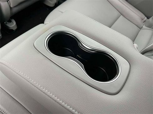 Used 2020 Acura MDX SH-AWD image 15