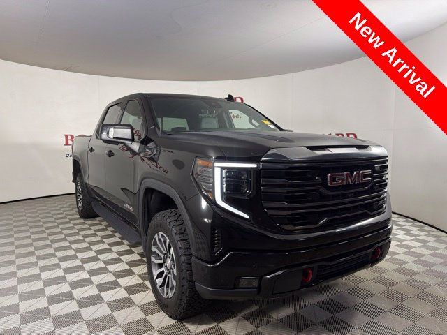 Used 2023 GMC Sierra 1500 AT4 w/ Technology Package AWD/4WD image 1