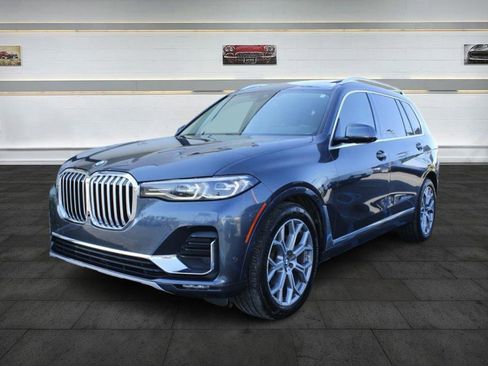 Used 2020 BMW X7 xDrive40i w/ Premium Package image 3