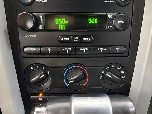 Used 2007 Ford Mustang Premium RWD image 33