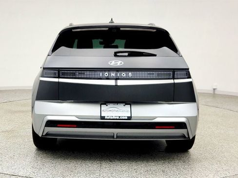 Used 2025 Hyundai Ioniq 5 Limited image 6