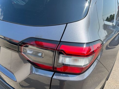 Used 2024 Honda Pilot EX-L image 41