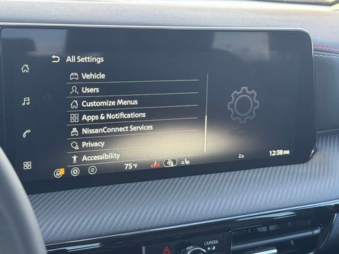 New 2026 Nissan Kicks SR w/ Cold Weather Package image 37