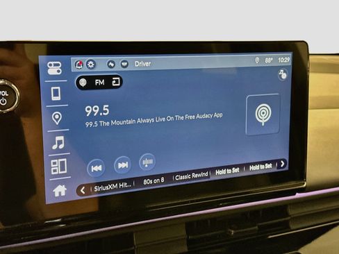 Used 2025 Honda Prologue Touring image 21
