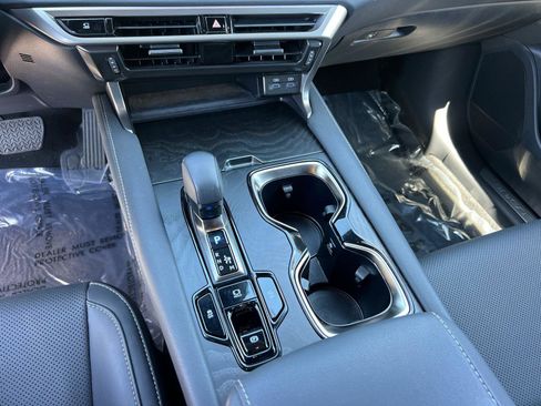Certified 2025 Lexus RX 350 Premium w/ Accessory Package (Z1) FWD image 32