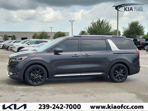 Certified 2024 Kia Carnival SX Prestige FWD image 4