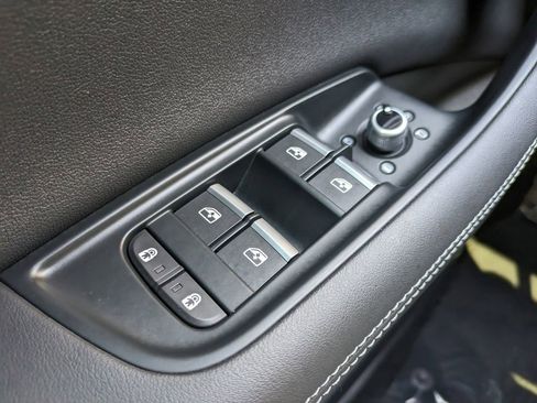 Used 2026 Audi Q7 3.0T Premium Plus AWD/4WD image 24
