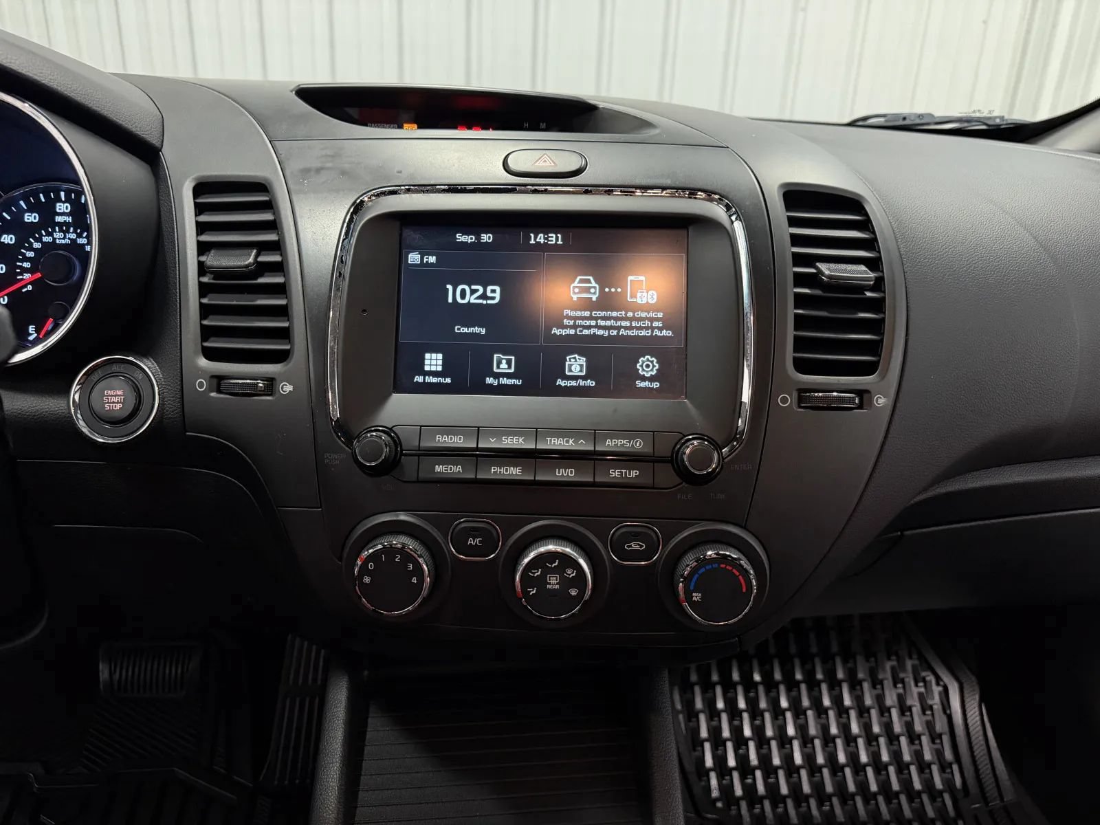 Used 2017 Kia Forte LX w/ LX Popular Plus Package FWD image 30