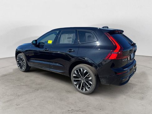 New 2026 Volvo XC60 T8 Ultra w/ Protection Package Premier AWD/4WD image 4