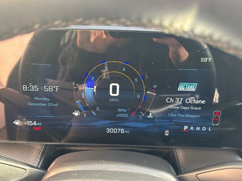 Used 2025 Chevrolet Equinox LT image 40