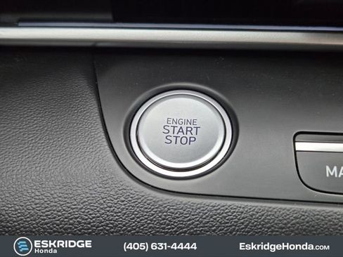 Used 2024 Hyundai Elantra Limited FWD image 22